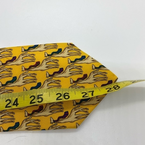 Brooks Brothers Giraffe Tie - Picture 4 of 5